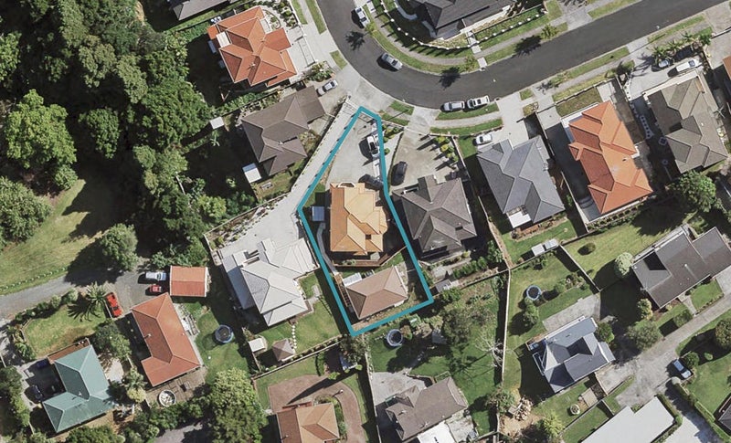 12 The Enclave, Totara Heights, Auckland - Carousel 1