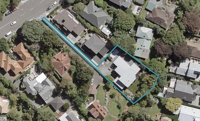 8C Bloomfield Terrace, Hutt Central, Lower Hutt - Carousel 1