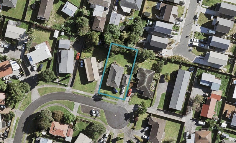 24 Justamere Place, Weymouth, Auckland - Carousel 1