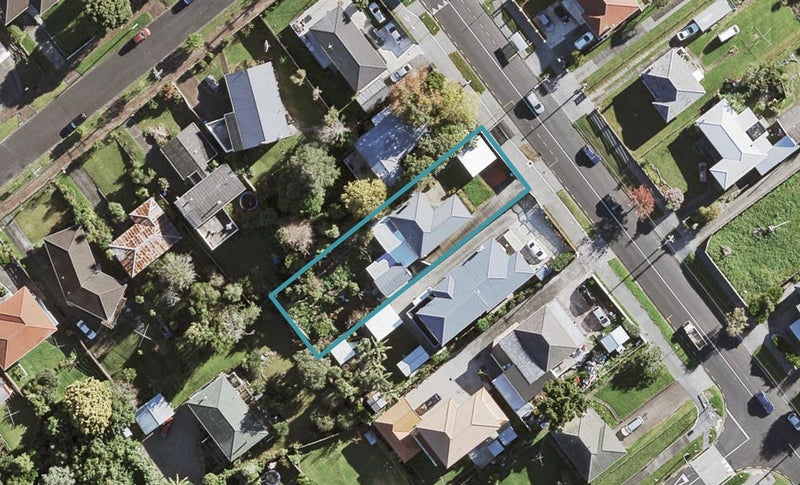 225 New Windsor Road, New Windsor, Auckland - Carousel 1