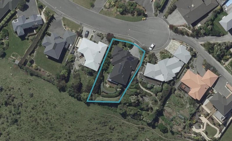 40 Highcrest Heights, Westmorland, Christchurch - Carousel 1