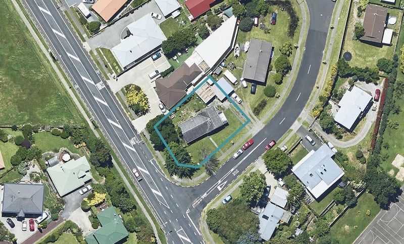 1 Pennington Place, Welcome Bay, Tauranga - Carousel 1