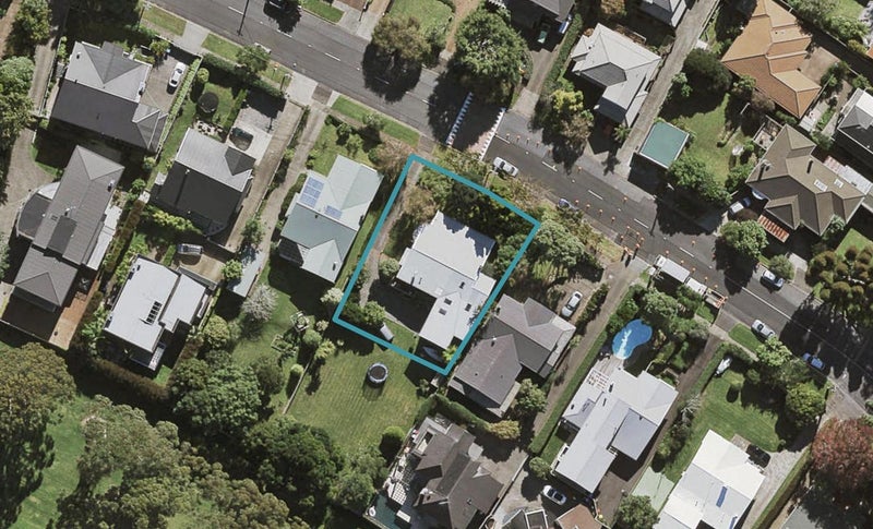 122 Wheturangi Road, Greenlane, Auckland - Carousel 1