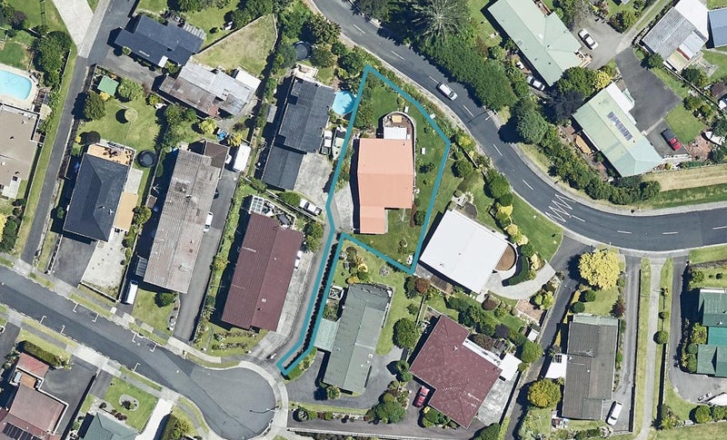 54 Whitaker Street, Otumoetai, Tauranga - Carousel 1