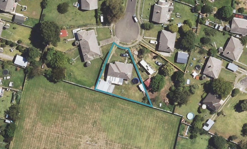 12 Rata Street, Te Hapara, Gisborne - Carousel 1