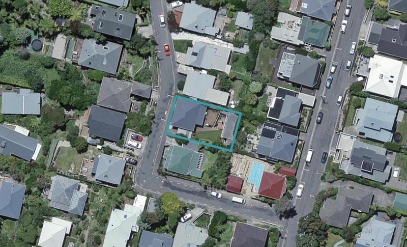 23 Fernhill Terrace, Wadestown, Wellington - Carousel 1