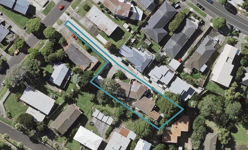 3/10 Simkin Avenue, St Johns, Auckland - Carousel 1
