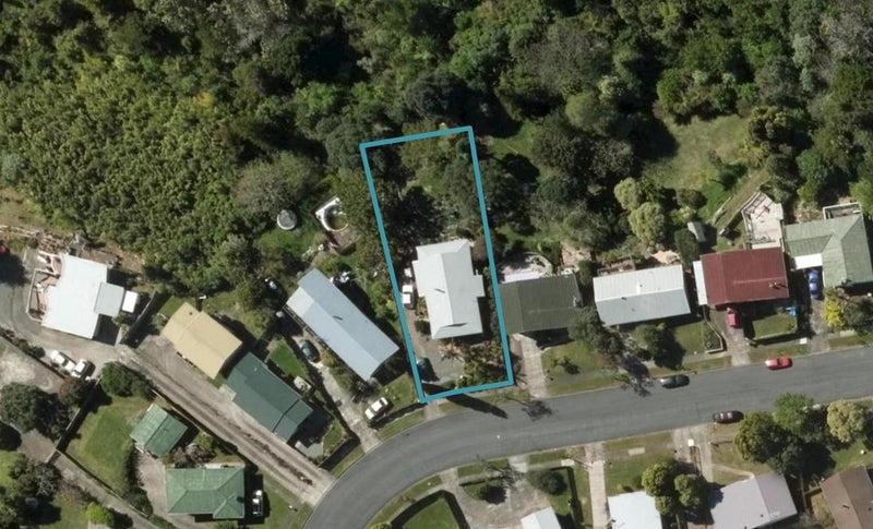 30 West View Crescent, Onerahi, Whangarei - Carousel 1