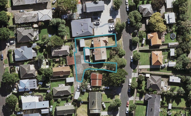 2/18 Cameron Street, Onehunga, Auckland - Carousel 1