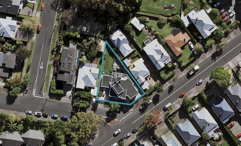 38 Lochiel Road, Remuera, Auckland - Carousel 1