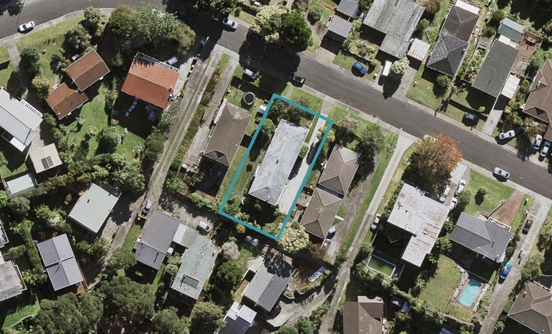 1/51 Girrahween Drive, Tōtara Vale, Auckland - Carousel 1