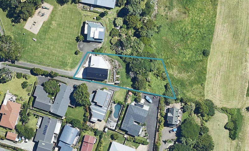 37B Hillcrest Road, Otumoetai, Tauranga - Carousel 1