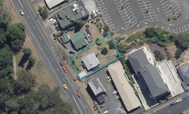 4 Ruakiwi Road, Hamilton Lake, Hamilton - Carousel 1