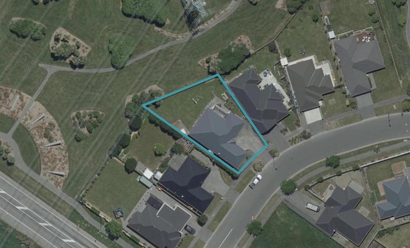 5 Little Oaks Drive, Yaldhurst, Christchurch - Carousel 1