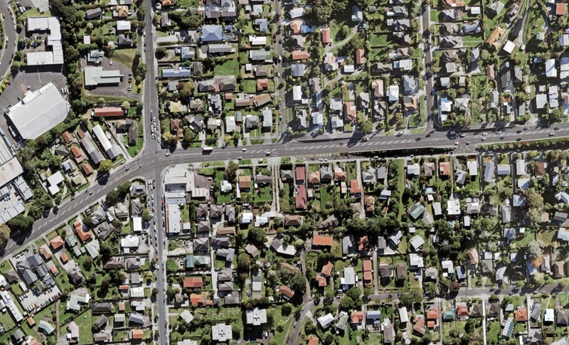 21 Tiverton Road, Avondale, Auckland - Carousel 1
