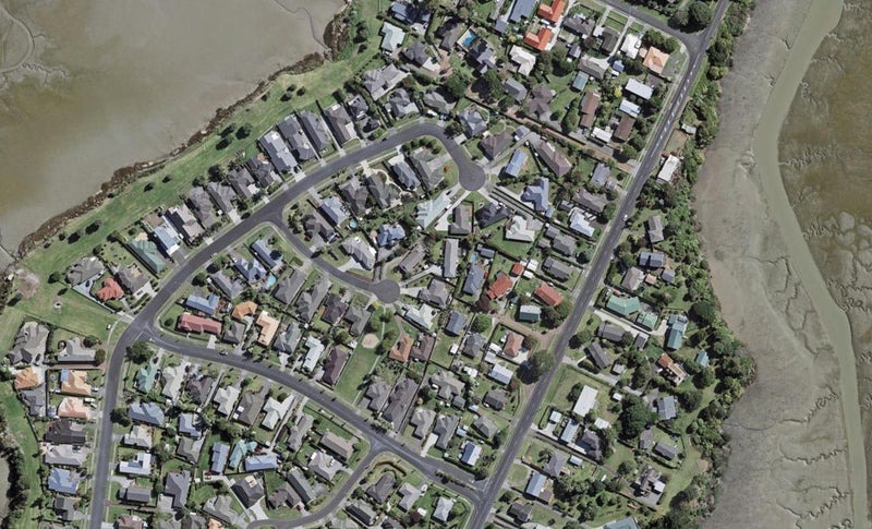 10 Dawn Place, Waiuku, Waiuku - Carousel 1