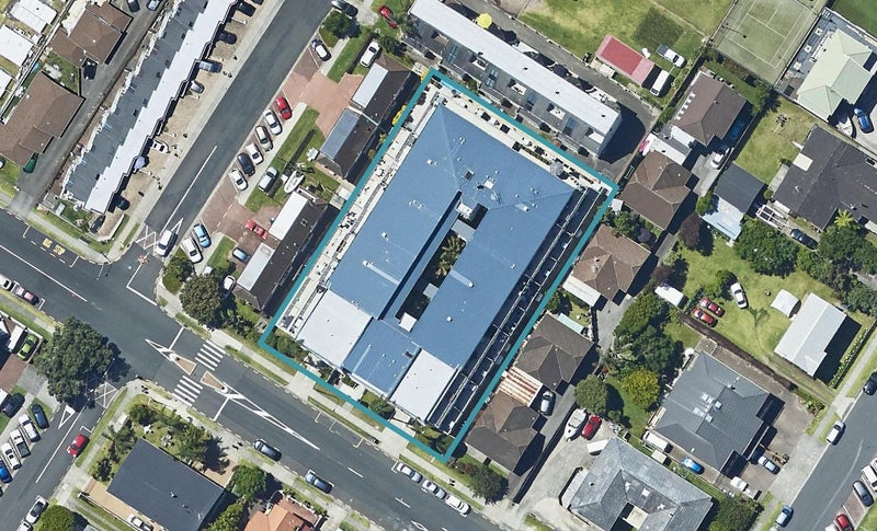 49 Maunganui Road, Mount Maunganui, Mount Maunganui - Carousel 1