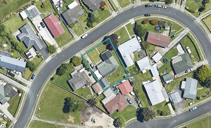 33 Barnard Road, Fairy Springs, Rotorua - Carousel 1