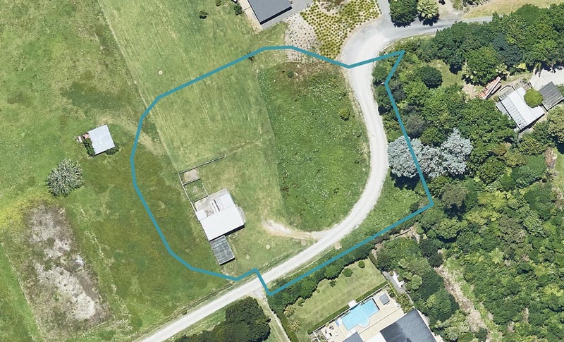 100 Pengary Lane, Pyes Pa, Tauranga - Carousel 1