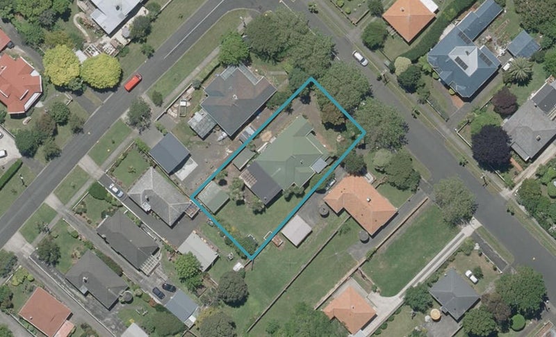 33 Peakes Road, Saint Johns Hill, Whanganui - Carousel 1