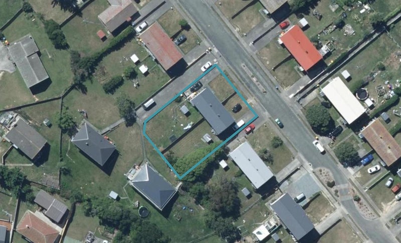 24 Kaituna Street, Waitangirua, Porirua - Carousel 1