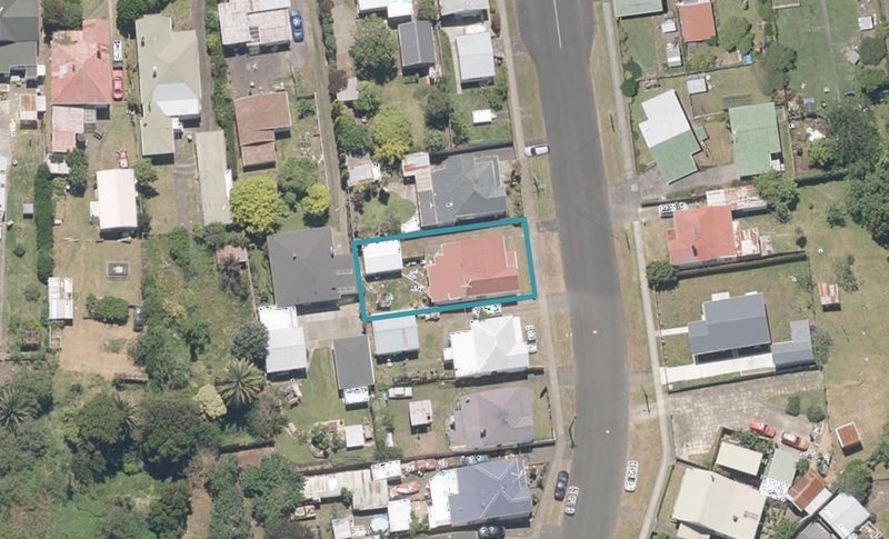 15 Gorran Avenue, Gonville, Whanganui - Carousel 1
