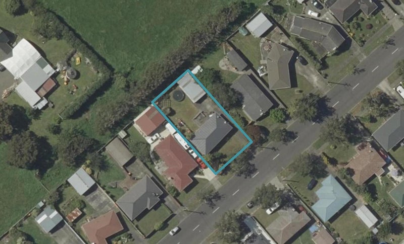 19 Benmore Avenue, Cloverlea, Palmerston North - Carousel 1