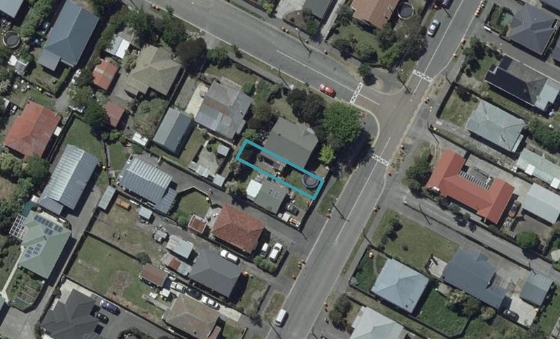 83 Randolph Street, WOOLSTON, CHRISTCHURCH - Carousel 1