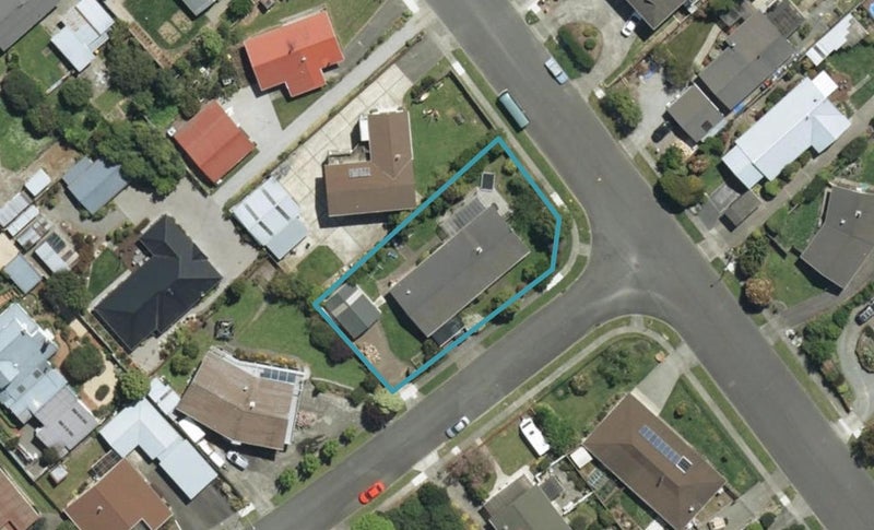4 Hollis Place, Brightwater, Brightwater - Carousel 1