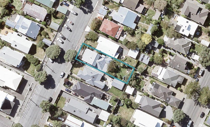 71 Oroua Street, Eastbourne, Lower Hutt - Carousel 1
