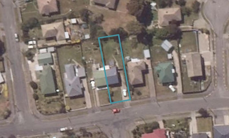 16 Hayle Street, Holmes Hill, Oamaru - Carousel 1