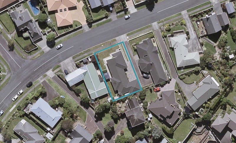 22 Karamea Street, Whalers Gate, New Plymouth - Carousel 1
