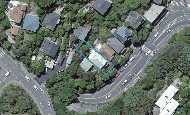 202 Glenmore Street, Northland, Wellington - Carousel 1