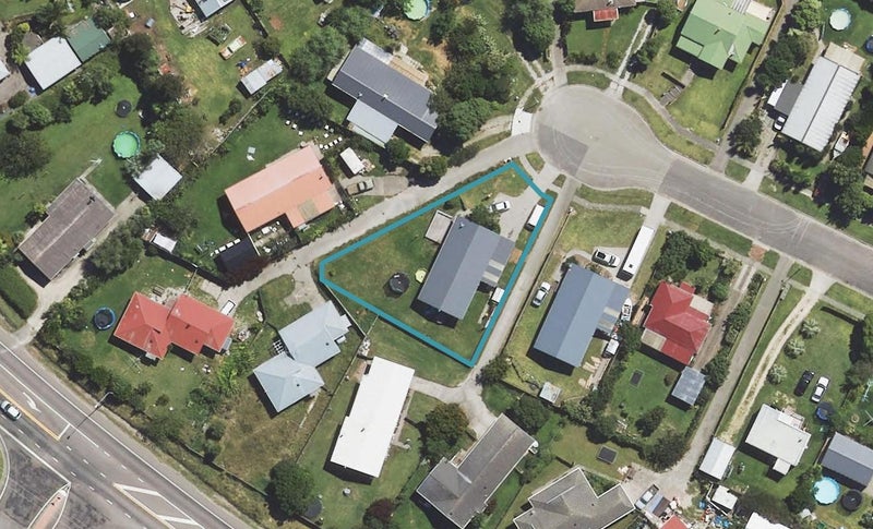 18 Edelsten Place, Tamarau, Gisborne - Carousel 1