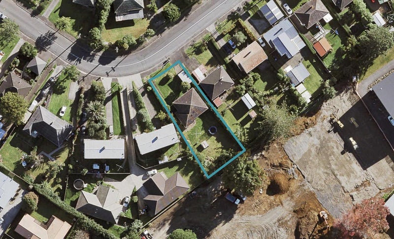 14 Daventry Street, Waterview, Auckland - Carousel 1