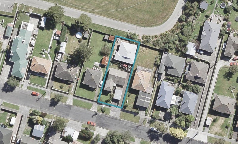 182 WHITES LINE EAST, WAIWHETU, LOWER HUTT - Carousel 1