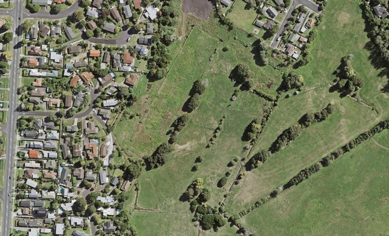 32 Stableford Crescent, Ōpaheke, Papakura - Carousel 1