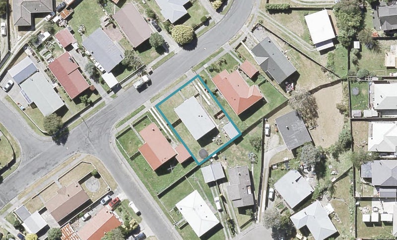 34 Parenga Street, Wainuiomata, Lower Hutt - Carousel 1