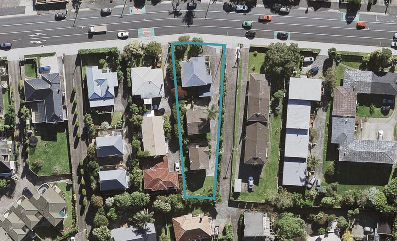 1/250 Onewa Road, Birkenhead, Auckland - Carousel 1
