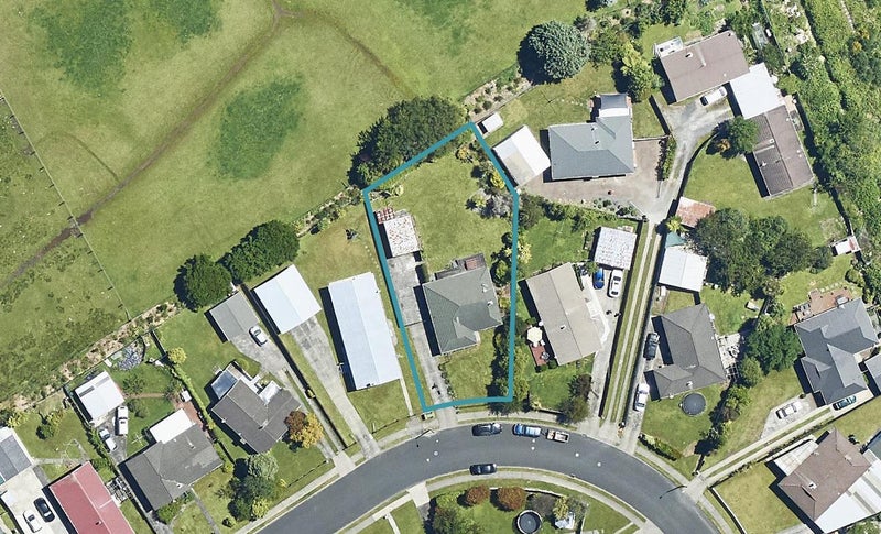 38 Barnard Road, Fairy Springs, Rotorua - Carousel 1