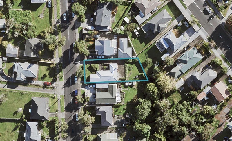 8 Whitney Street, New Windsor, Auckland - Carousel 1