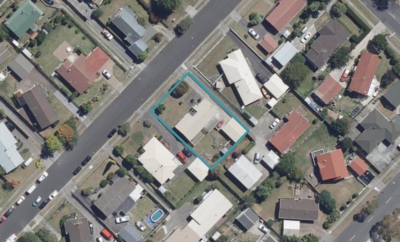 7 Cromwell Drive, Fitzroy, Hamilton - Carousel 1