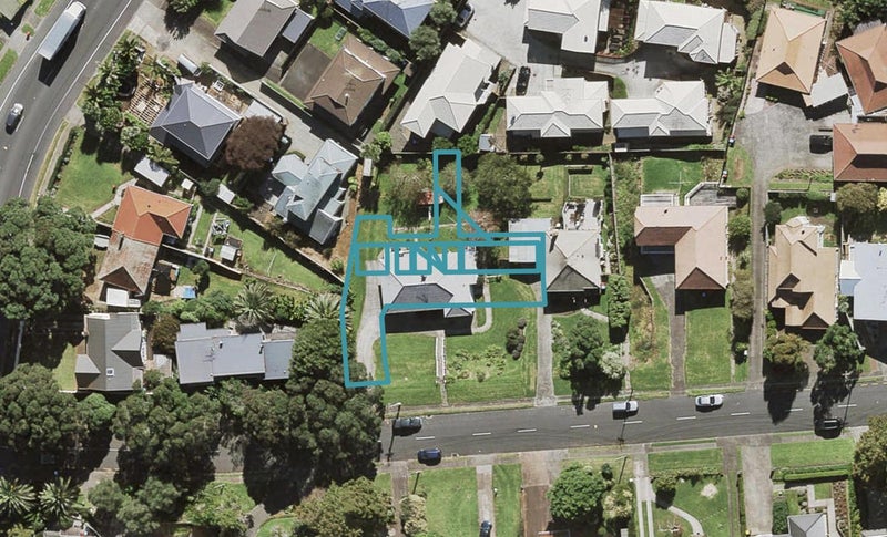 6 Mah Lane, Hillsborough, Auckland - Carousel 1