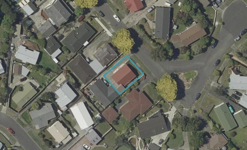 14 Cecil Place, Cloverlea, Palmerston North - Carousel 1
