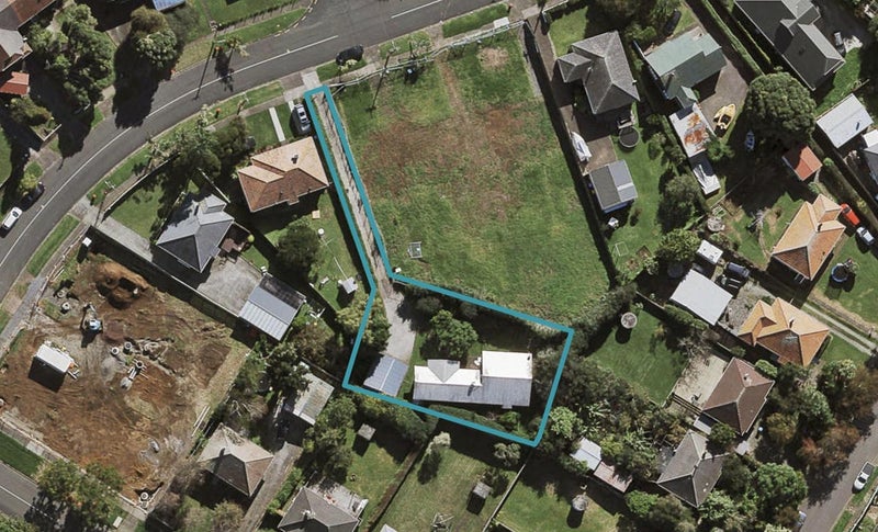 42A Aliford Avenue, One Tree Hill, Auckland - Carousel 1