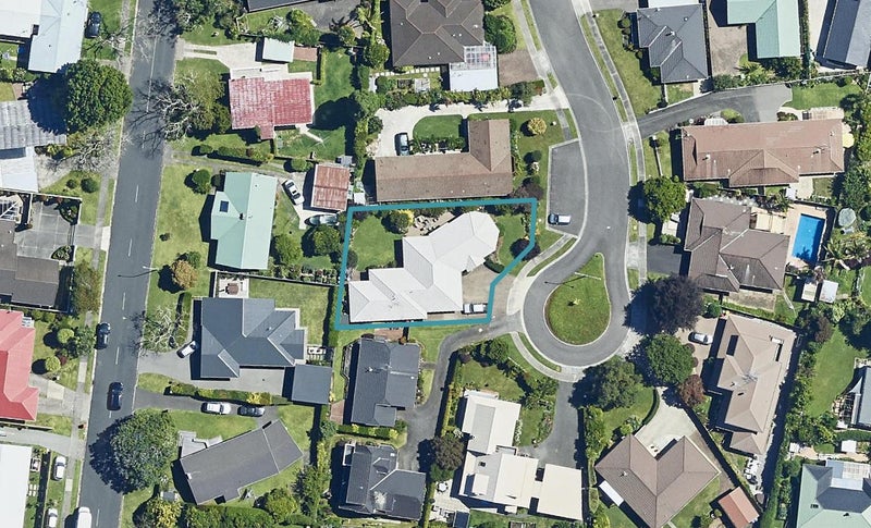 6 Benjamin Place, Matua, Tauranga - Carousel 1