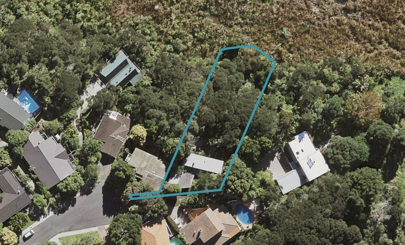 20 Learmonth Avenue, Birkenhead, Auckland - Carousel 1