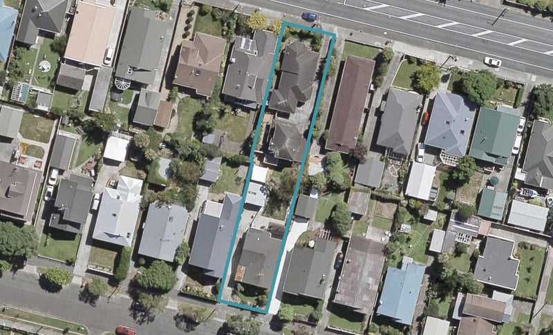 2/154 Knights Road, Woburn, Lower Hutt - Carousel 1