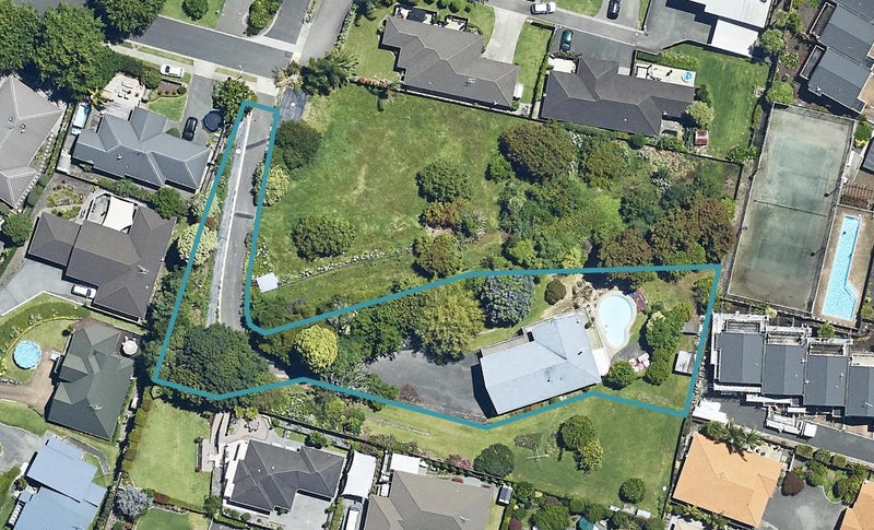 52 KINLOCH DRIVE, Bethlehem, Tauranga - Carousel 1