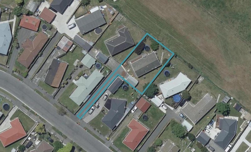 35 St Heliers Crescent, Aranui, Christchurch - Carousel 1